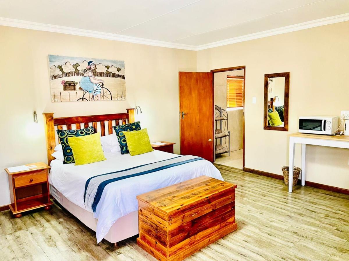 Travalia Guest Farm Villa Nelspoort Ngoại thất bức ảnh