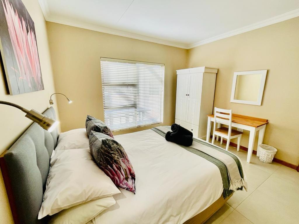 Travalia Guest Farm Villa Nelspoort Ngoại thất bức ảnh