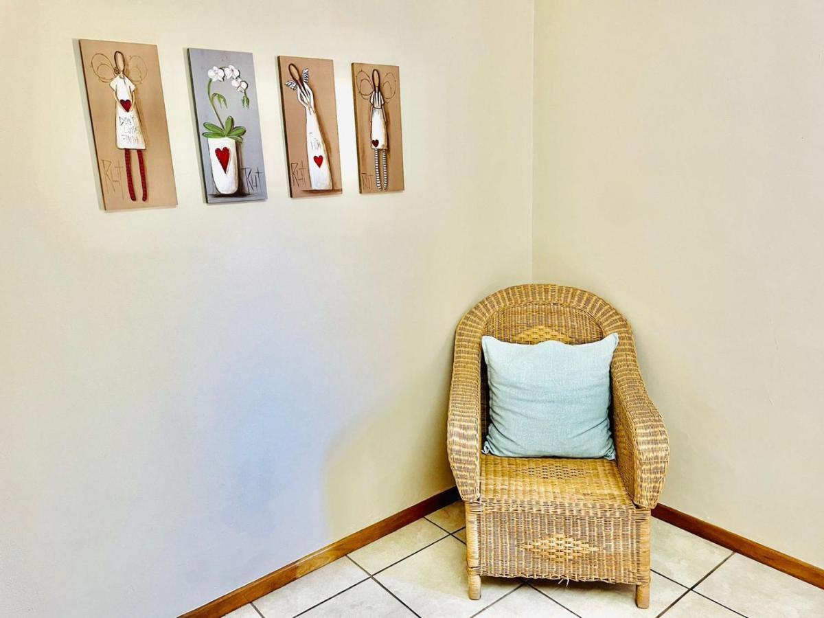 Travalia Guest Farm Villa Nelspoort Ngoại thất bức ảnh